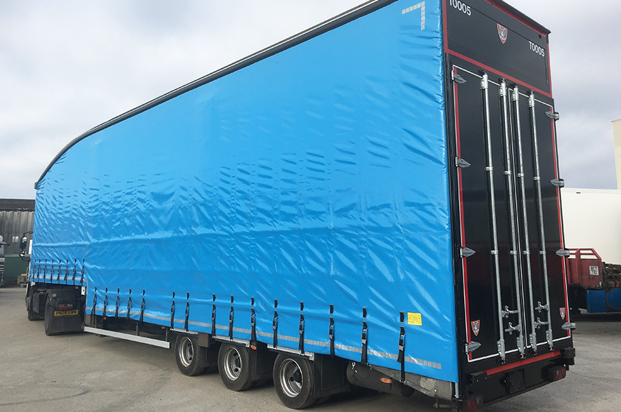 Rentals-hire-photo-trio-double-deck-curtainsider-1