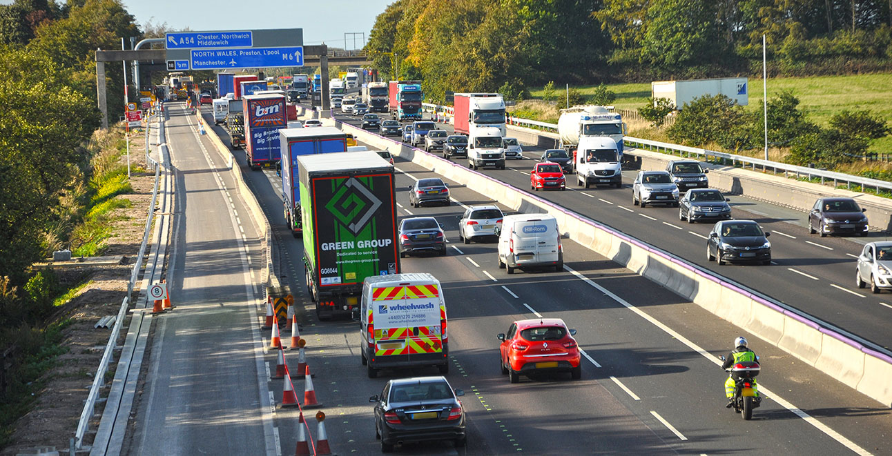 Road Transport Hub - Safety UK LCV HGV traffic levels statistics motorways