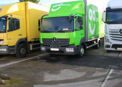 Case-study-AO-com-appliances-online-rigid-trucks-light-aerodynamic-Mercedes-Atego-details-Hovis