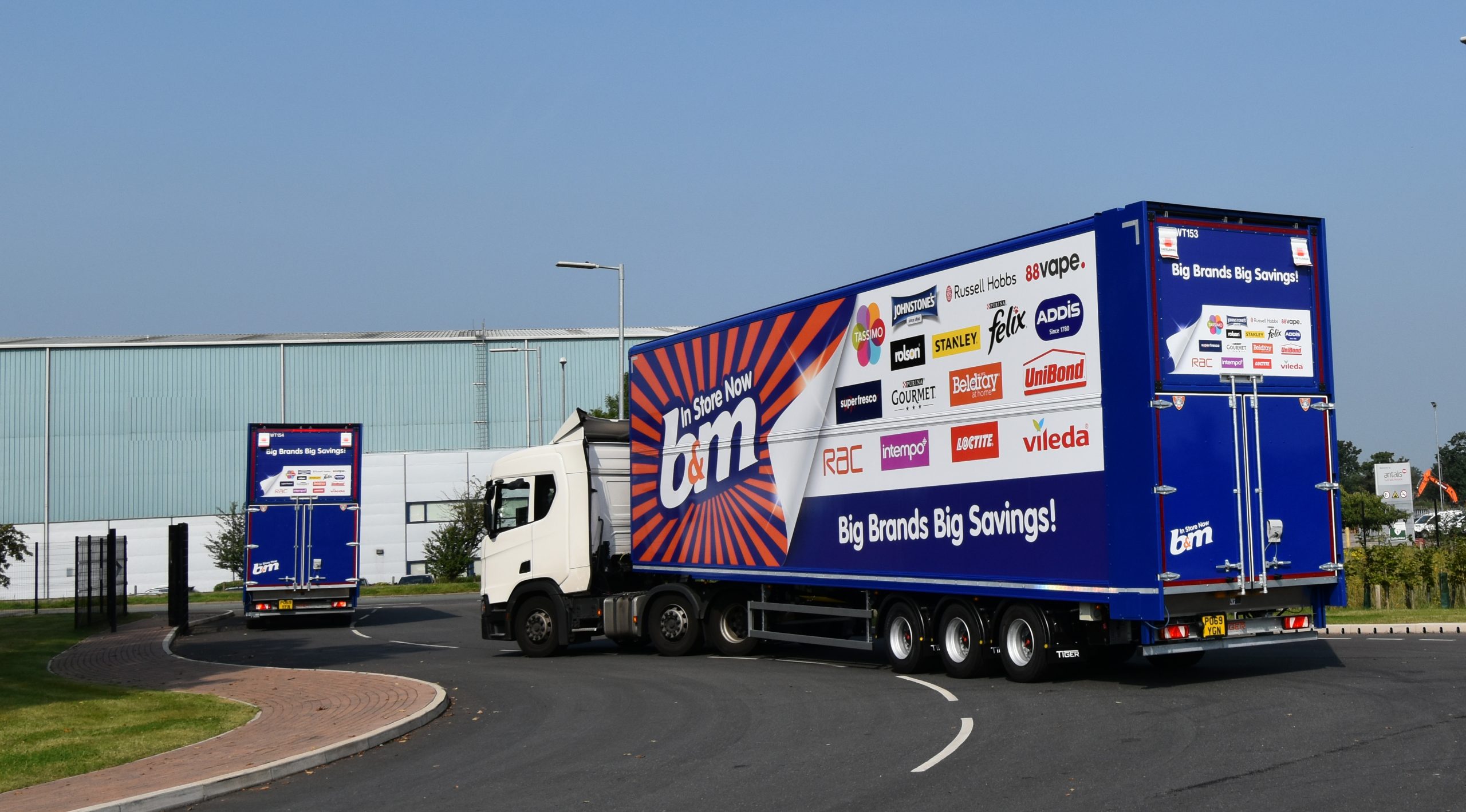 Case-study-BM-stores-Scania-trucks-trailers-leaving-Cheshire-factory-scaled