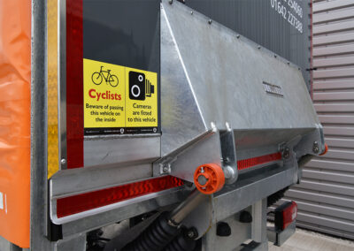 Case-study-gallery-Univar-rigid-curtainsiders-safety-solutions-cyclist-warning