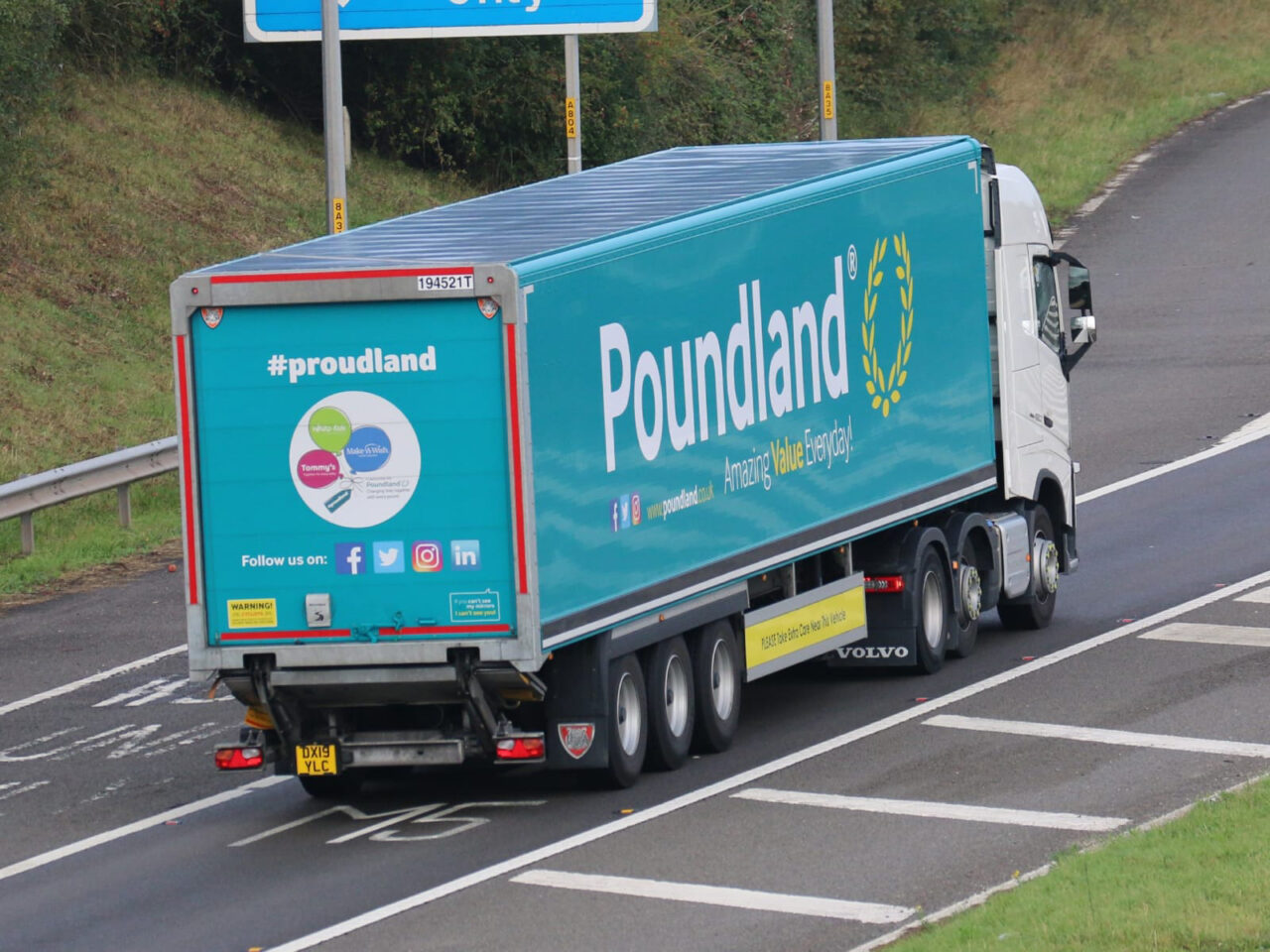 Tiger-Poundland-box-van-trailer-spot-by-Tim-Pickford-truck-photography