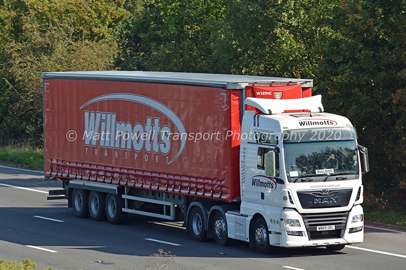 Willmotts-Transport-Tiger-Trailer-curtainsider-by-Matt-Powell-Transport-Photography